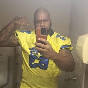 Meet your Posher, Bobby